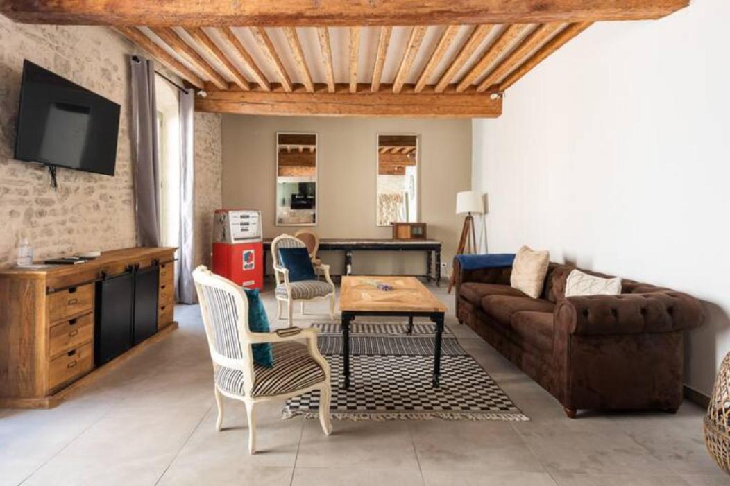 La Tour 1 Appartement Au Coeur Du Centre Ville L'Isle-sur-la-Sorgue Kültér fotó